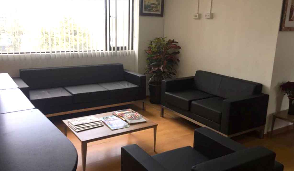 Recepción y Cafetería